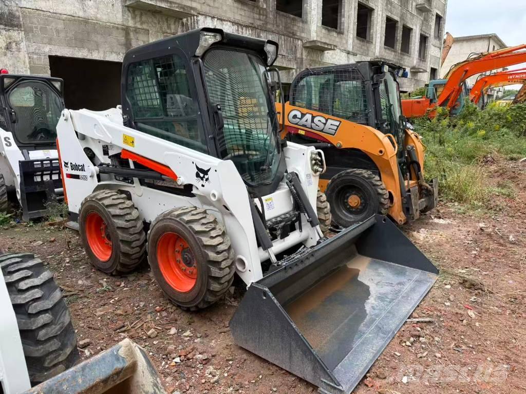 Bobcat S550 Skid steer loaders