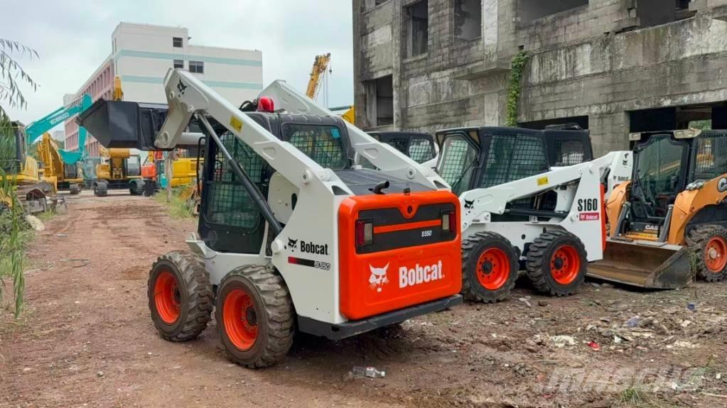 Bobcat S550 Skid steer loaders