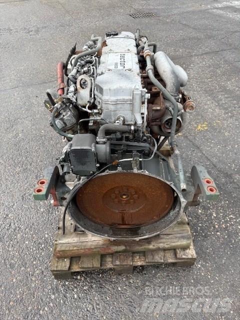 Iveco F4AE0681B Engines