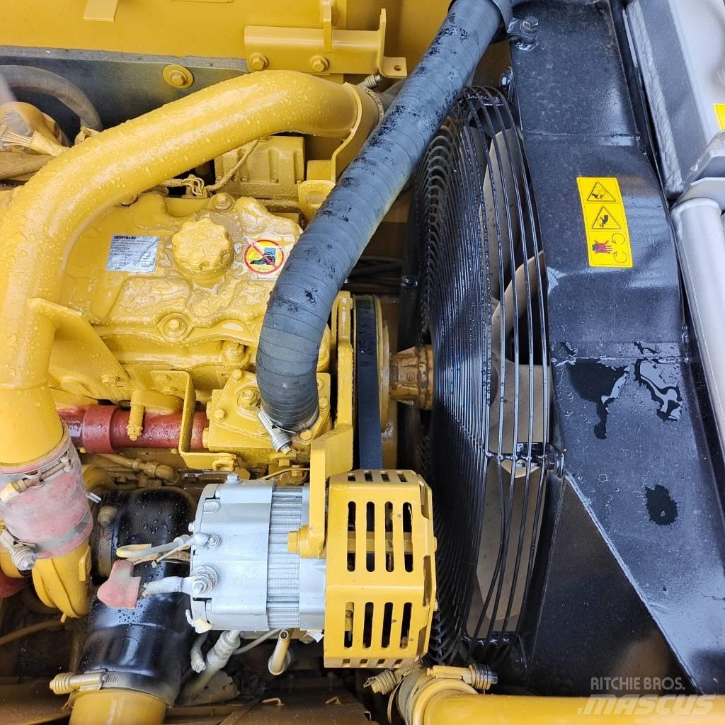 CAT 320 D Crawler excavators