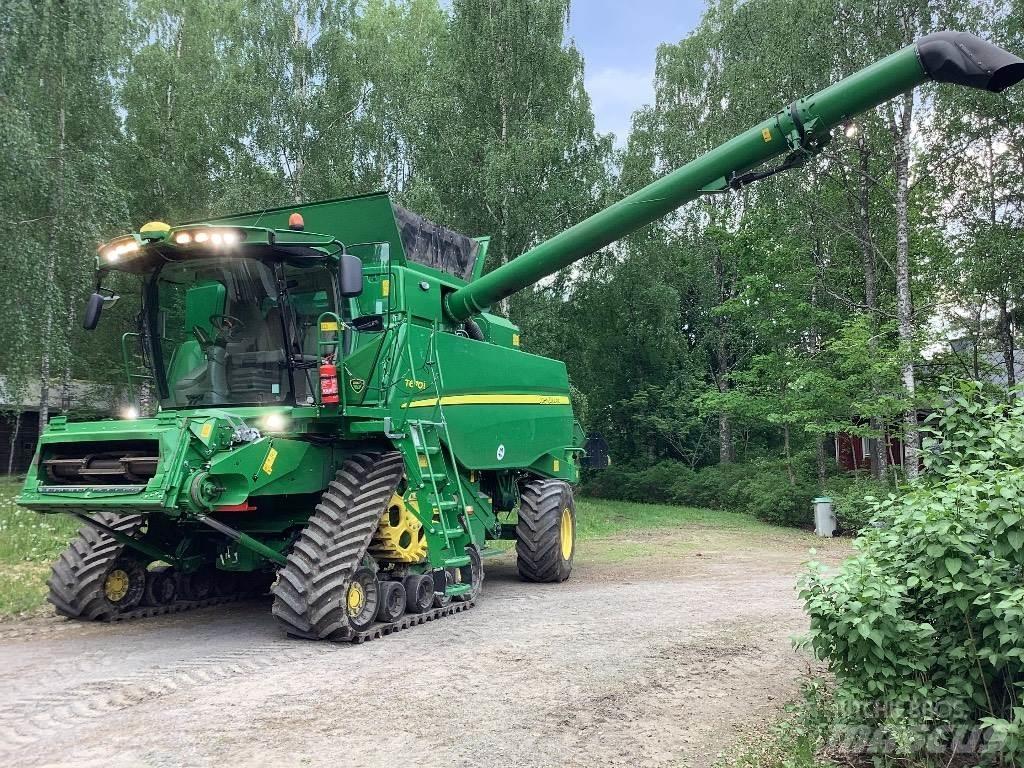 John Deere T 670 Combine harvesters