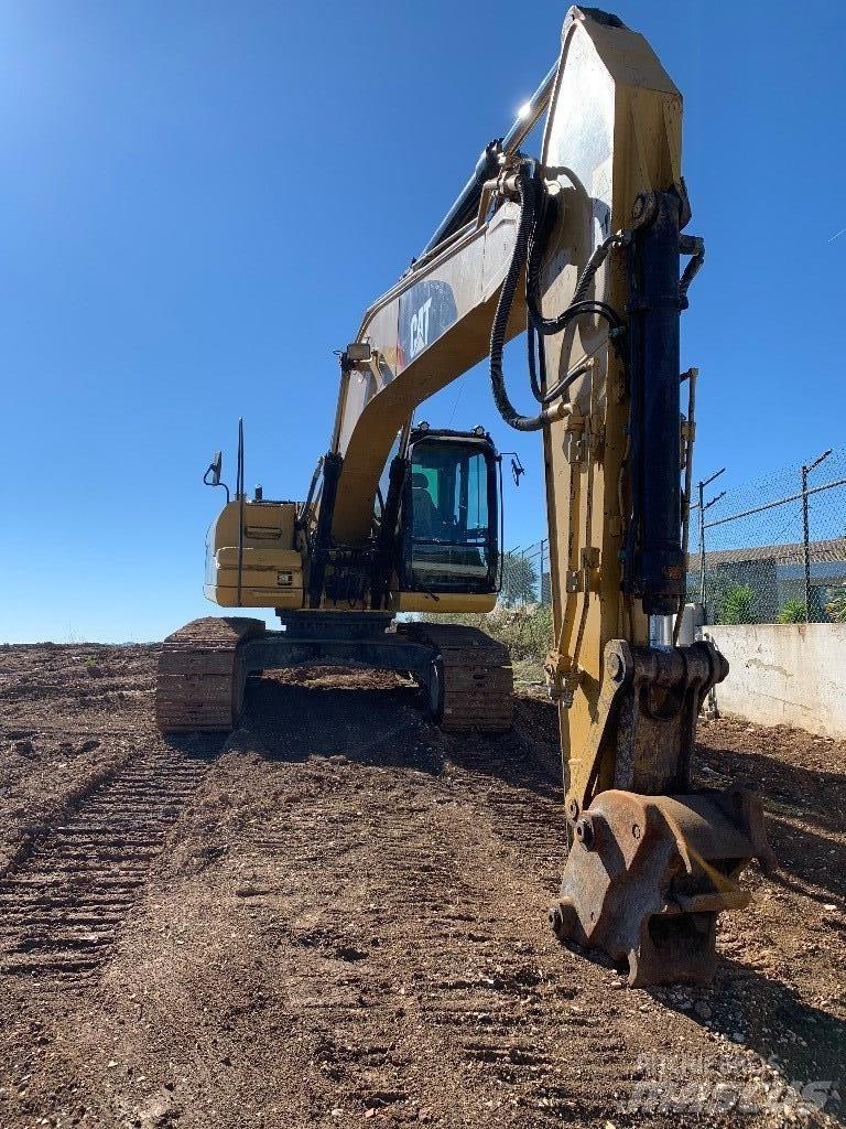 CAT 320 D L Crawler excavators