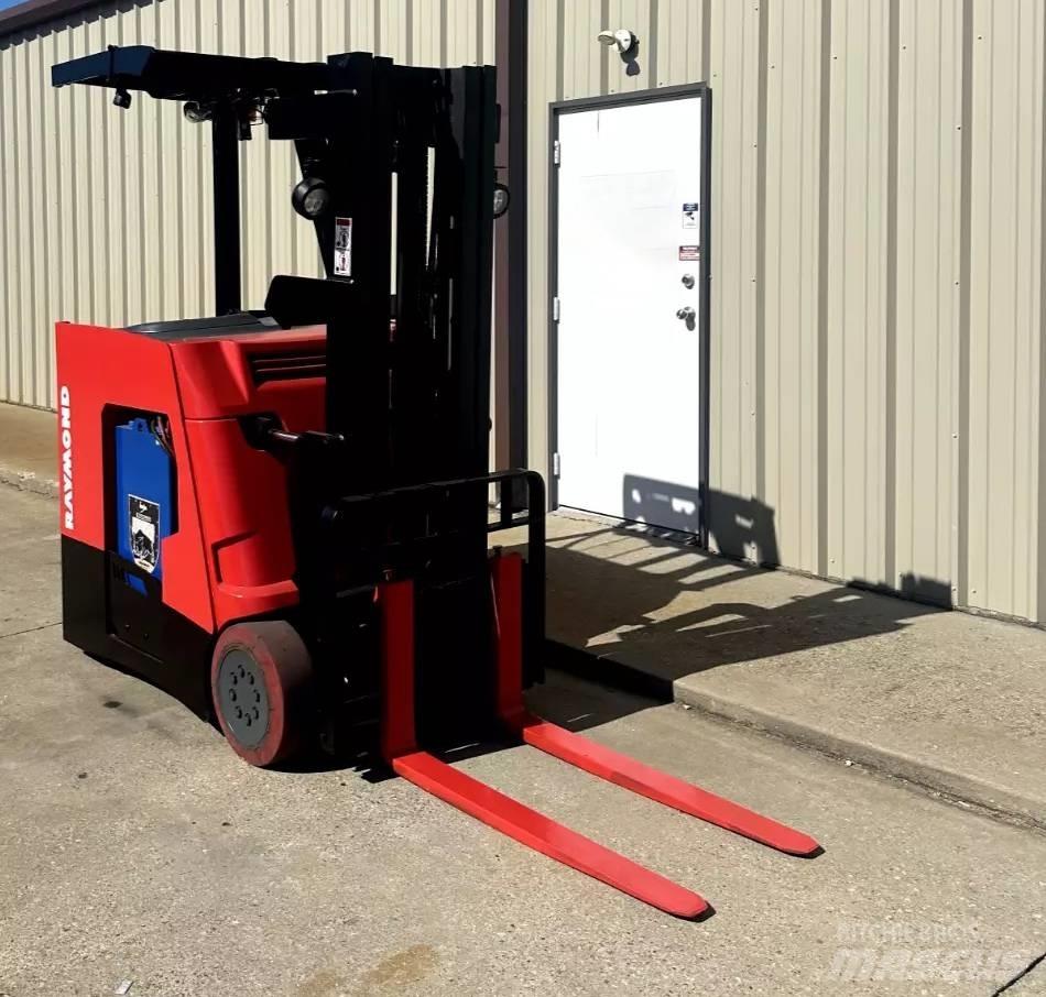 Raymond 425C40TT Electric forklift trucks