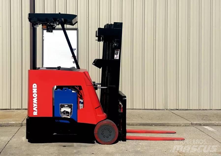 Raymond 425C40TT Electric forklift trucks