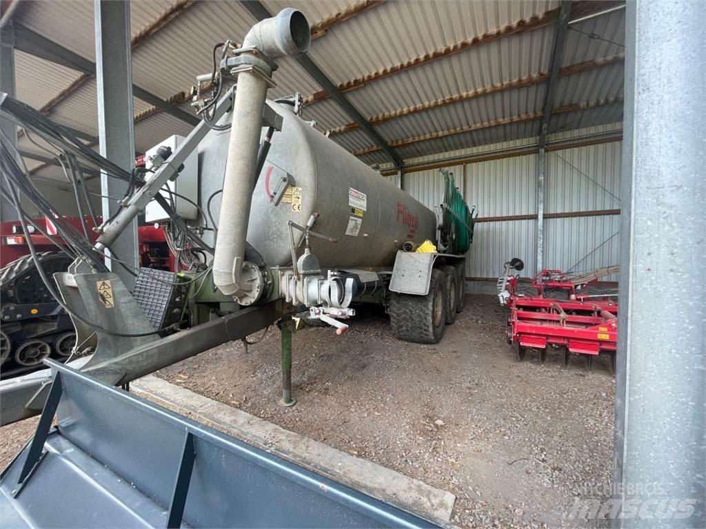 Fliegl PFW 20000 Slurry tankers