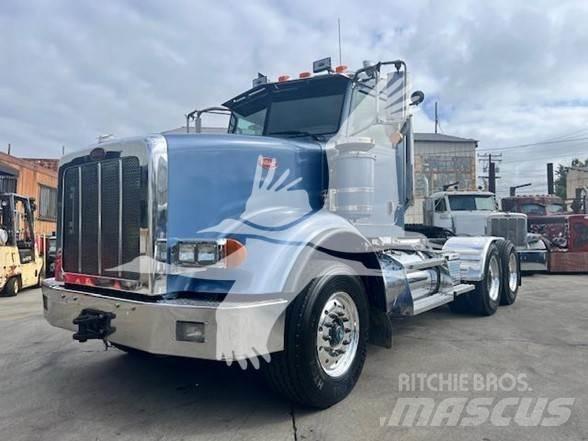 Peterbilt 367 Prime Movers