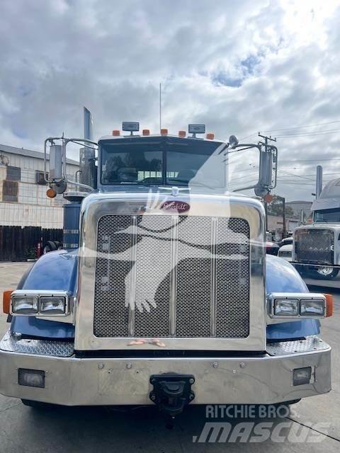 Peterbilt 367 Prime Movers