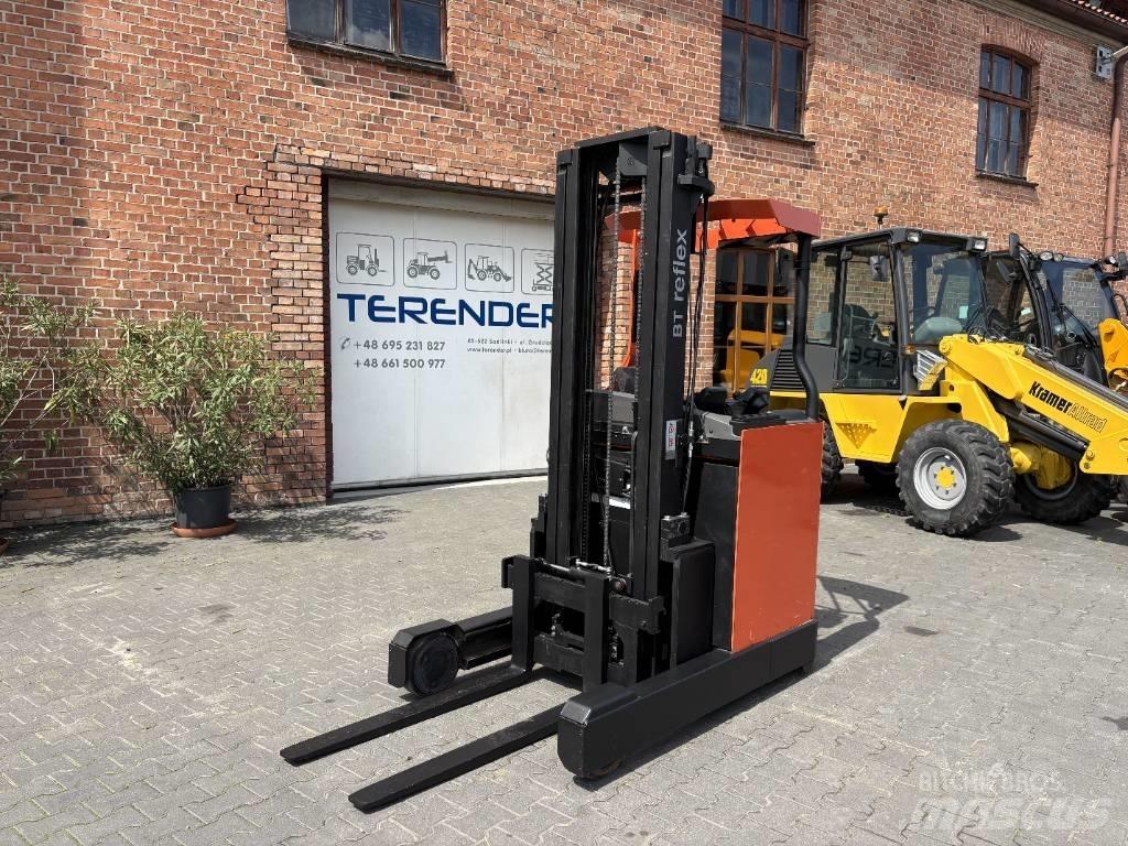 Toyota RRE 140 Reach truck