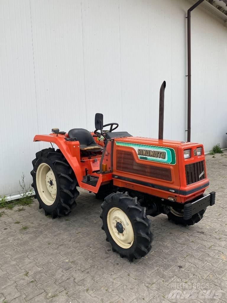 Hinomoto N249 Compact tractors