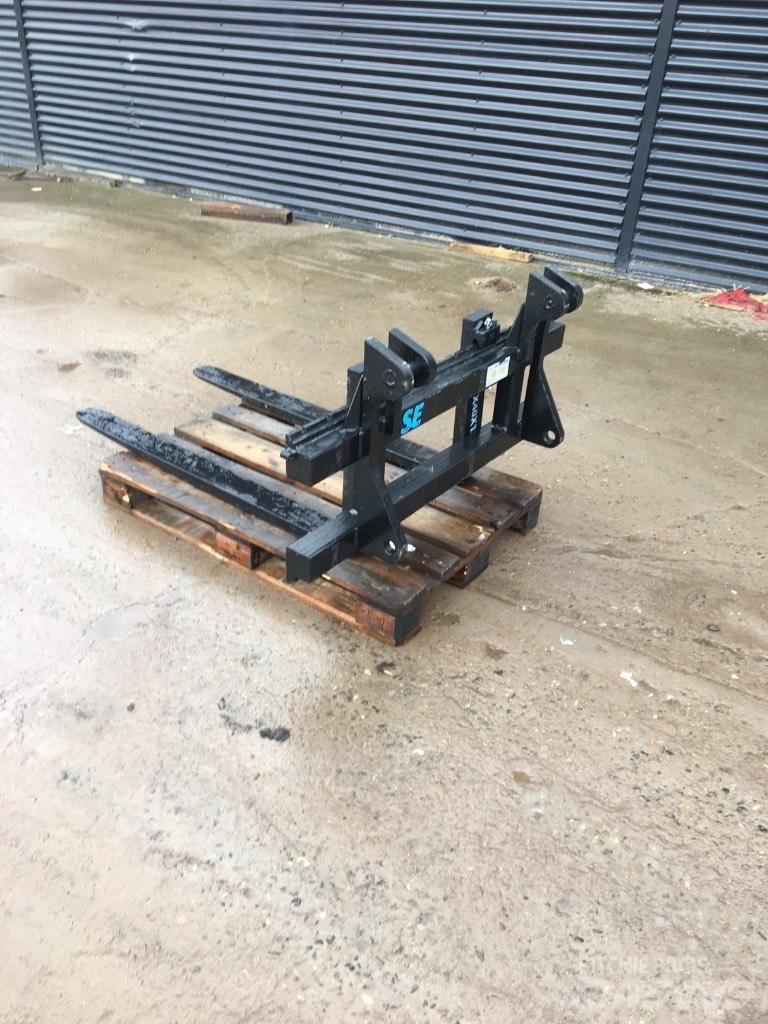  SE AB Terex TL65-80 Forks