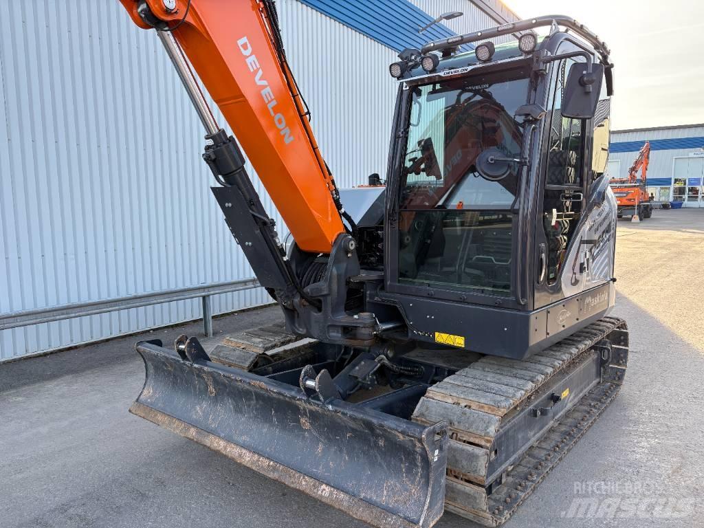 Develon DX 85 R-7 Mini excavators  7t - 12t