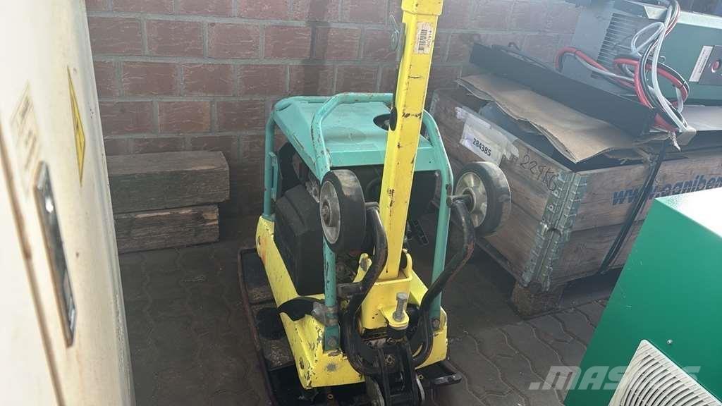 Ammann APR 25/50 Plate compactors