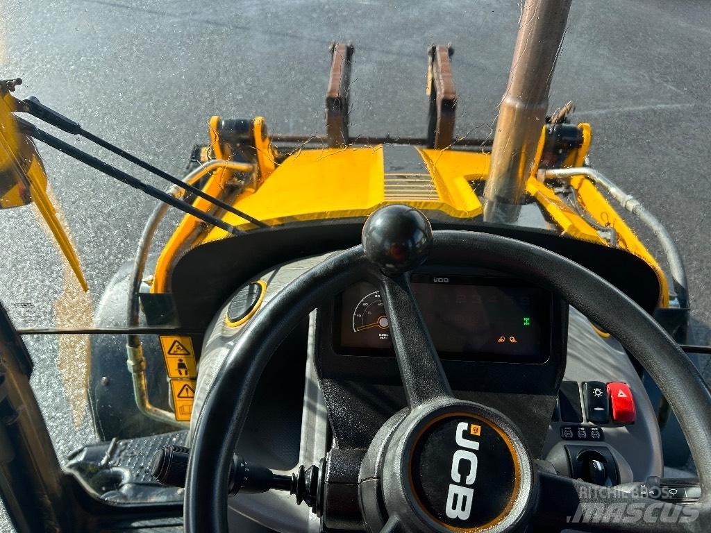 JCB 3CX 81kW / 108 BHP Backhoe
