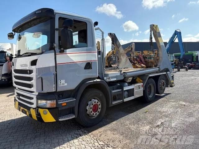 Scania G440 6x2 Skip bin truck
