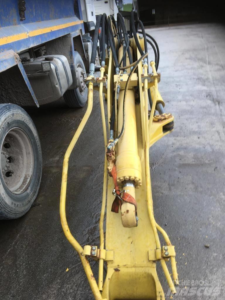 Komatsu PC130-8 Hydraulics
