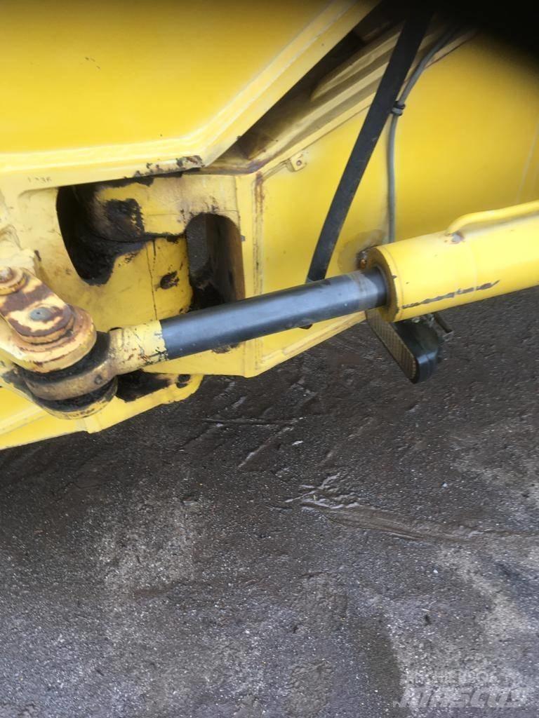 Komatsu PC130-8 Hydraulics
