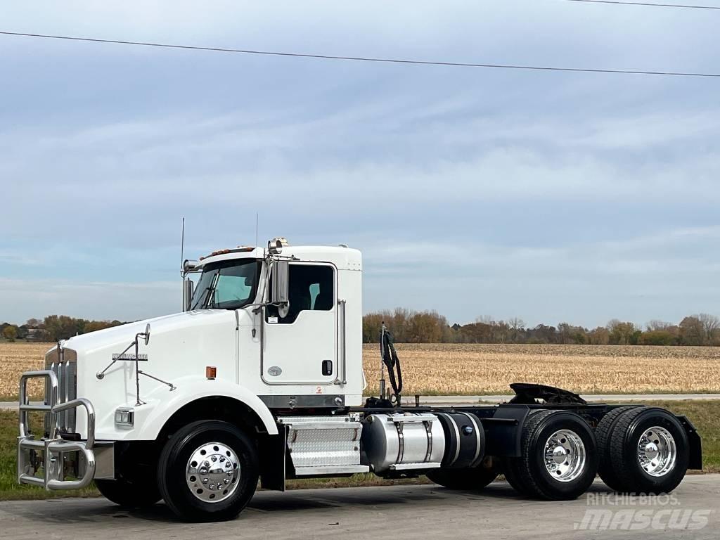 Kenworth T800 Prime Movers