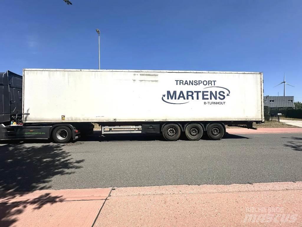 Renders 12.27 NA Box semi-trailers