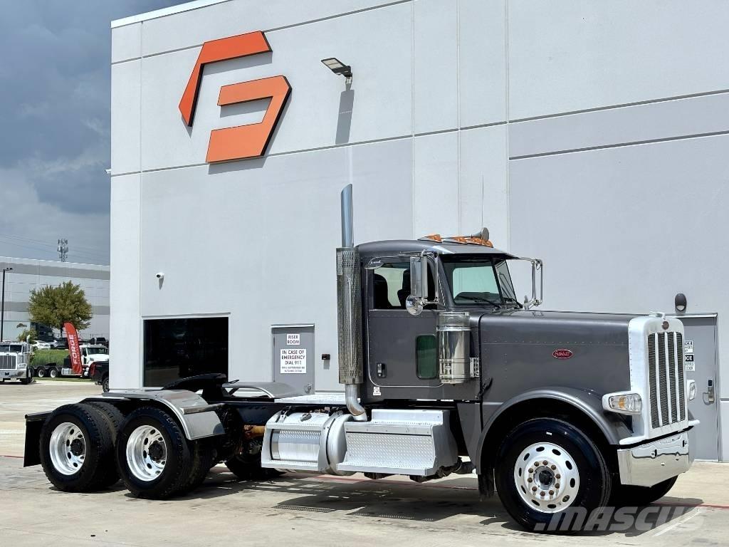Peterbilt 389 Prime Movers