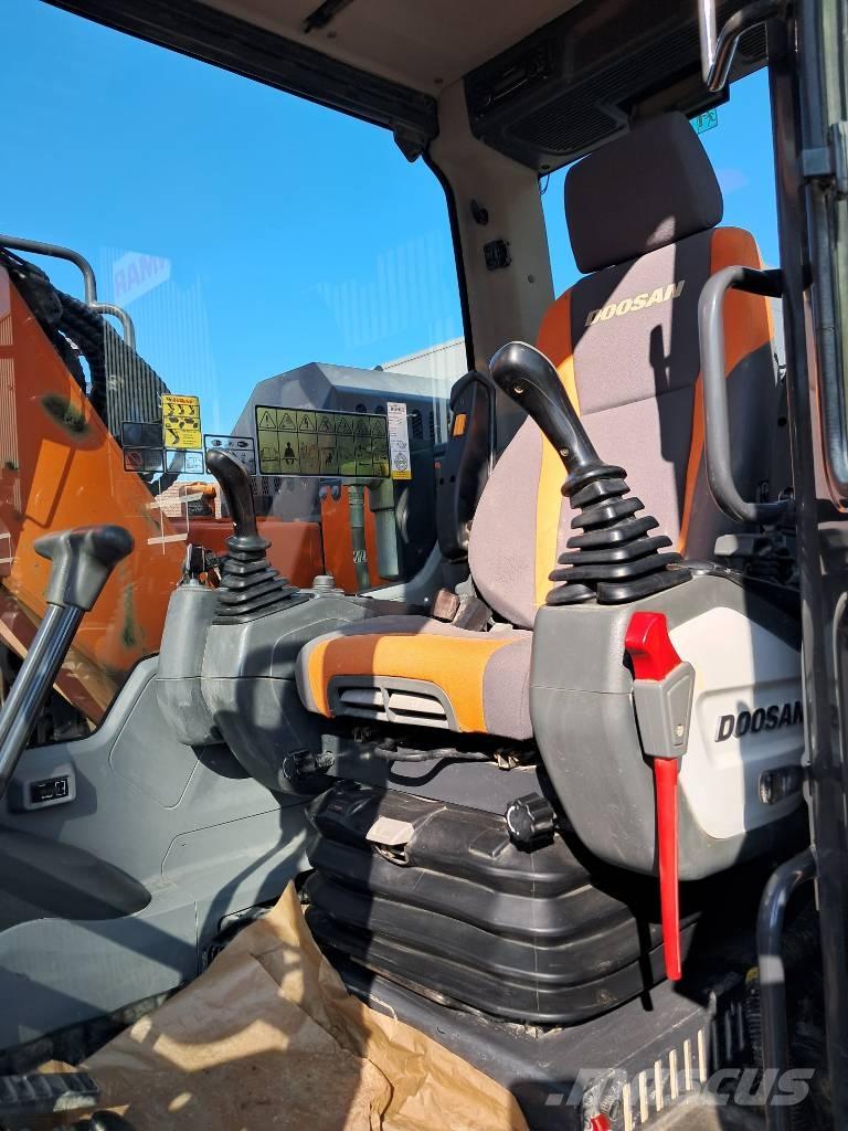 Doosan DX 140 LCR-5 Crawler excavators