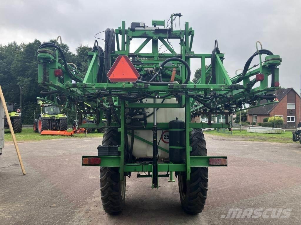 CHD D 3627 Trailed sprayers