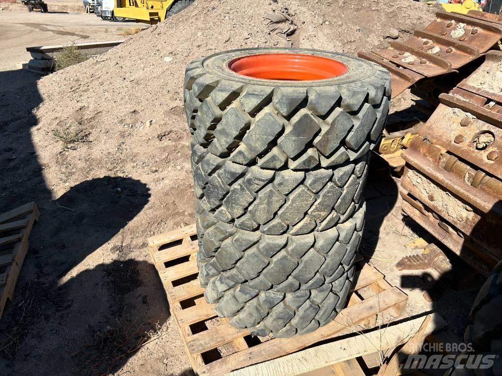 Bobcat 10x16.5 Tires Tyres, wheels and rims