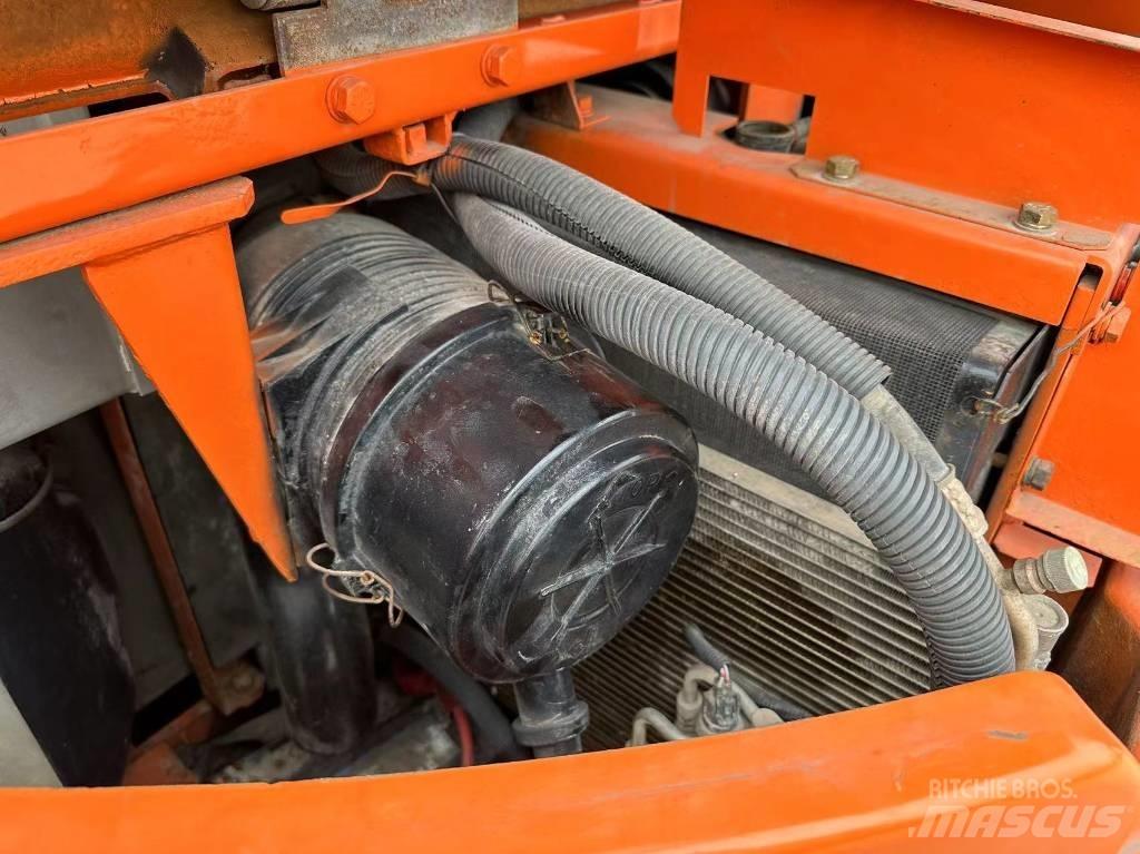 Hitachi ZX 75 Crawler excavators
