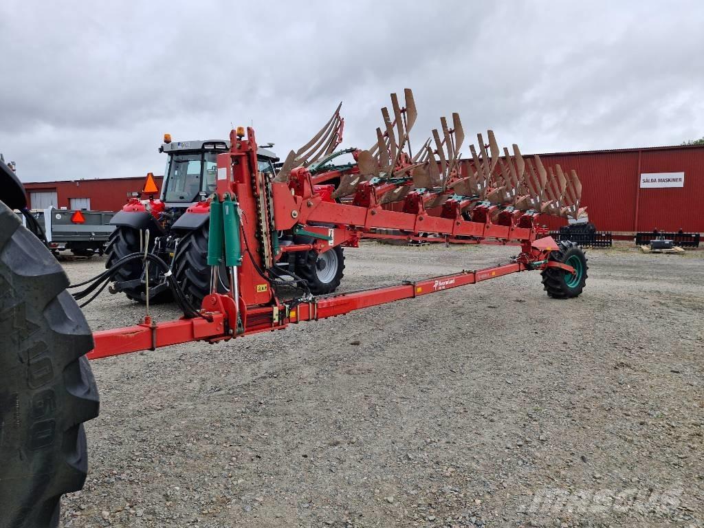 Kverneland PB100 Reversible ploughs