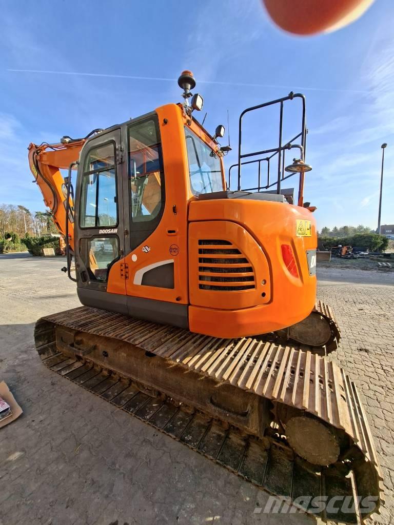 Doosan DX 140 LCR Crawler excavators