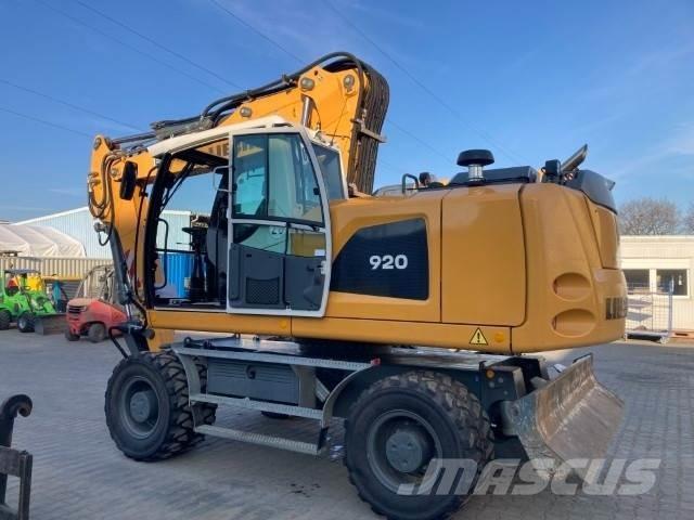 Liebherr A920 Wheeled excavators
