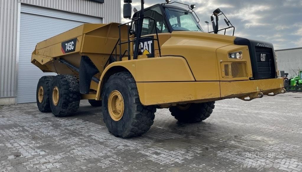 CAT 745 C Articulated Haulers