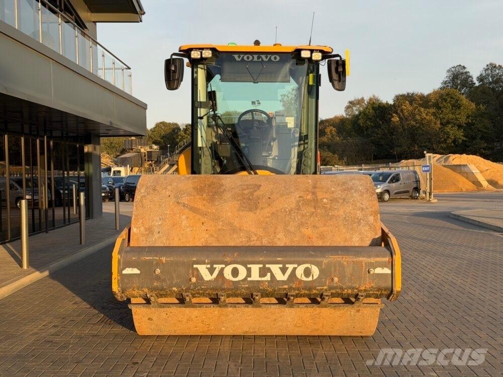 Volvo SD 135 B Single drum rollers