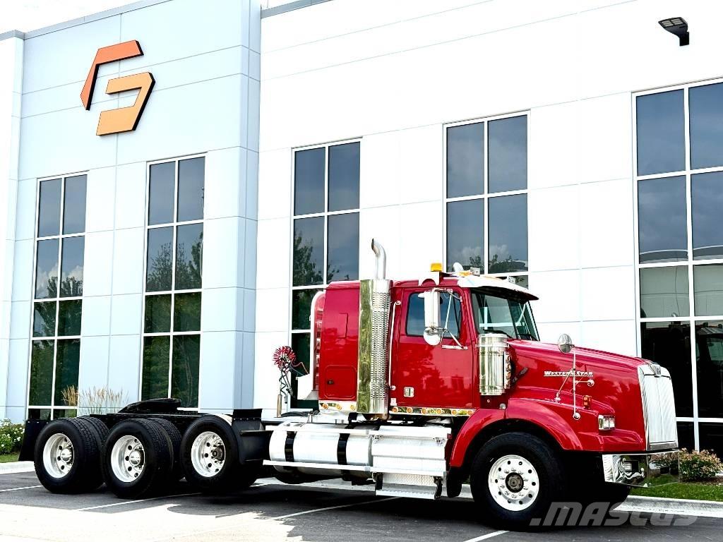 Western Star 4900 SB Prime Movers