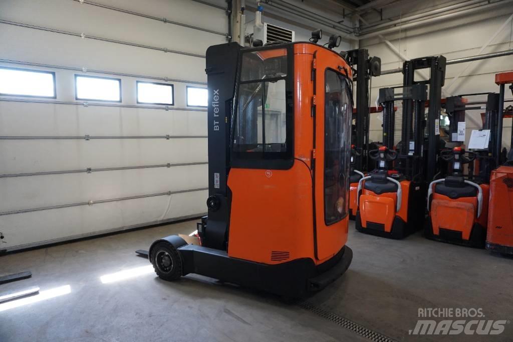 Toyota RRE160HR Reach truck