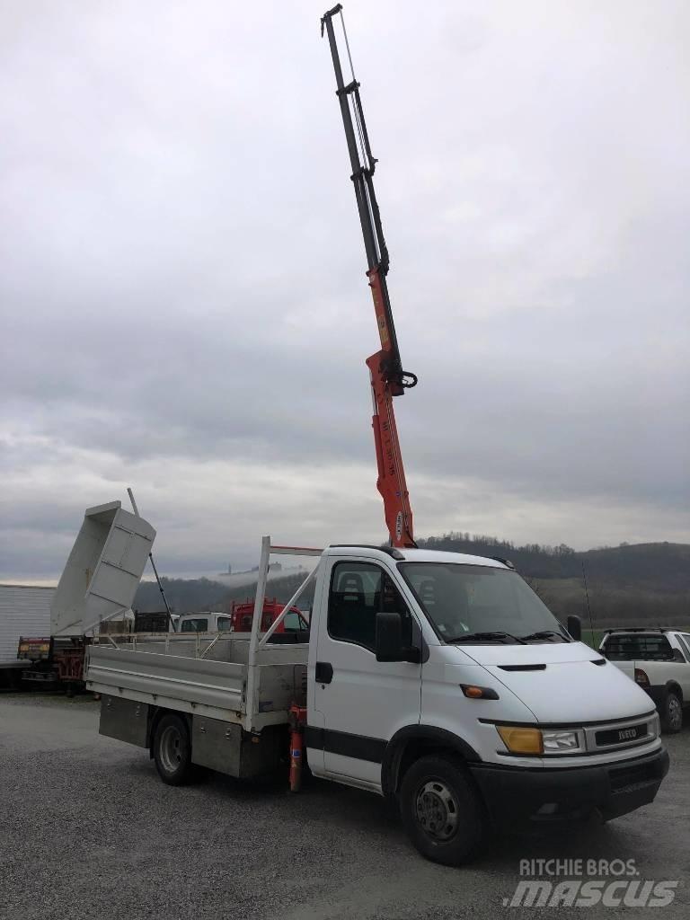 Iveco Daily 35-130 Box trucks