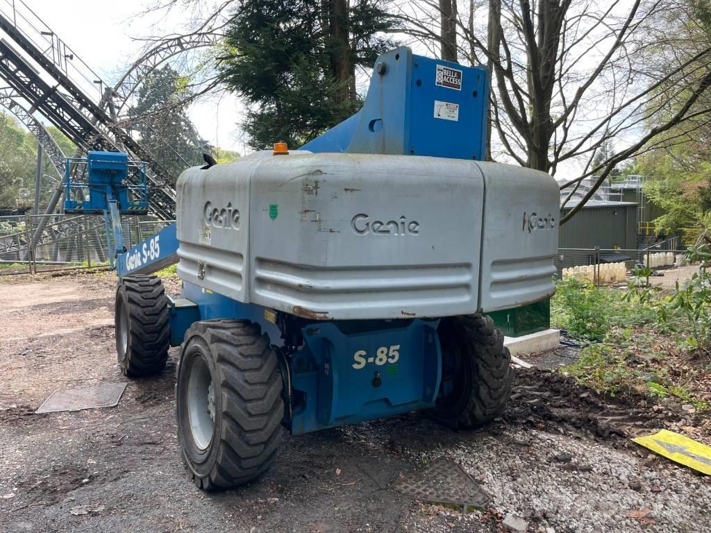 Genie S 85 Telescopic boom lifts