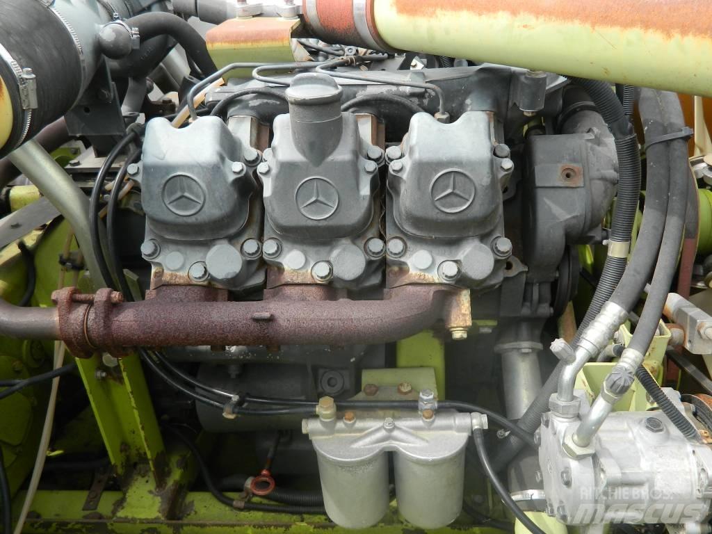CLAAS Lexion 460 Combine harvesters