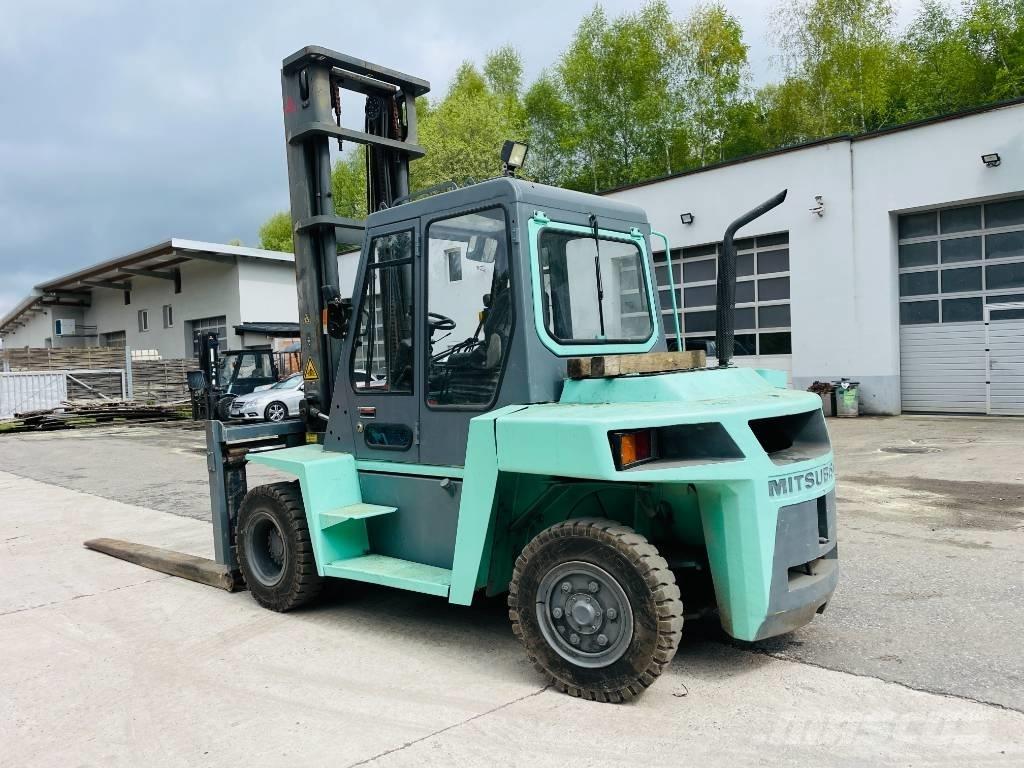 Mitsubishi FD 70 Diesel trucks