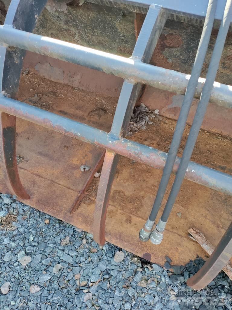 Stoll 200 Animal feeders