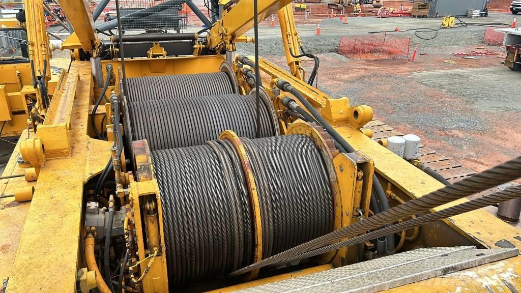Liebherr LR 1400-1 Track mounted cranes