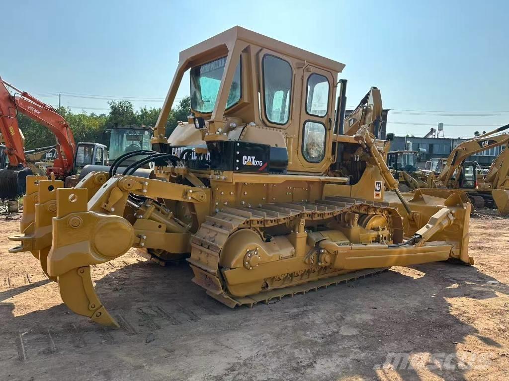 CAT D7G Crawler dozers