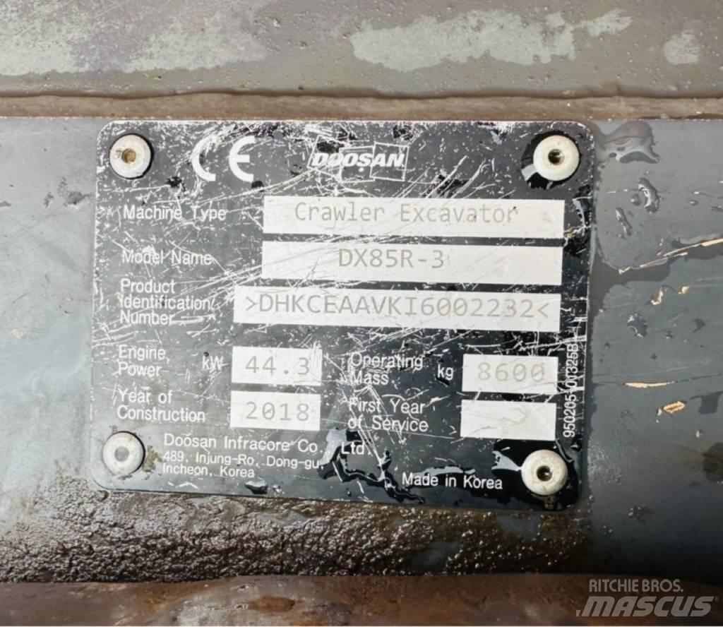 Doosan DX 85 R-3 Mini excavators  7t - 12t