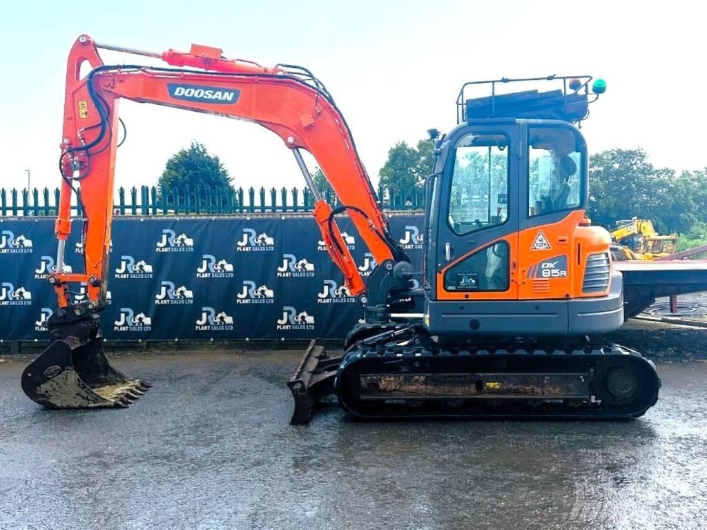 Doosan DX 85 R-3 Mini excavators  7t - 12t