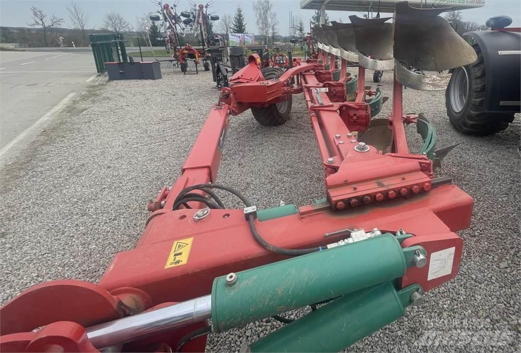 Kverneland PG 100 Reversible ploughs