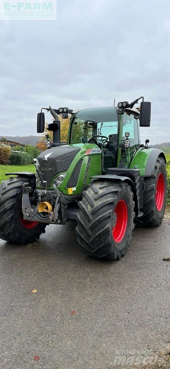 Fendt 724 Tractors