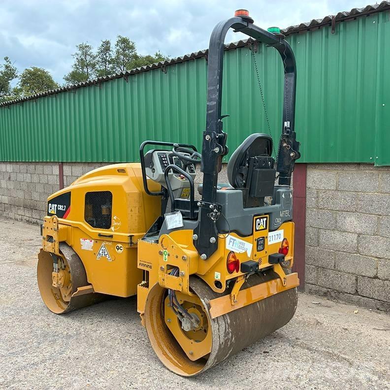 CAT CB 2.7 Twin drum rollers
