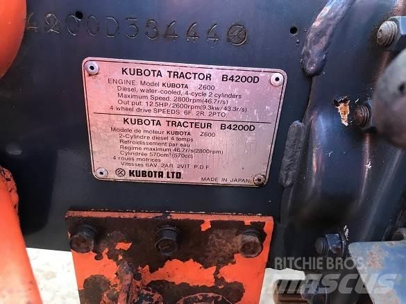 Kubota B4200 Backhoe