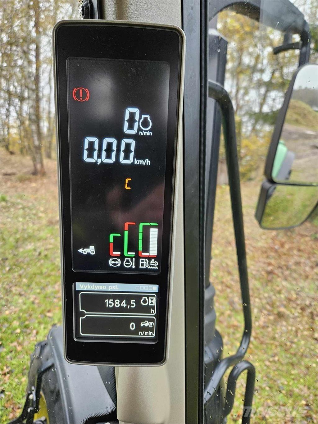 John Deere 6130M Tractors