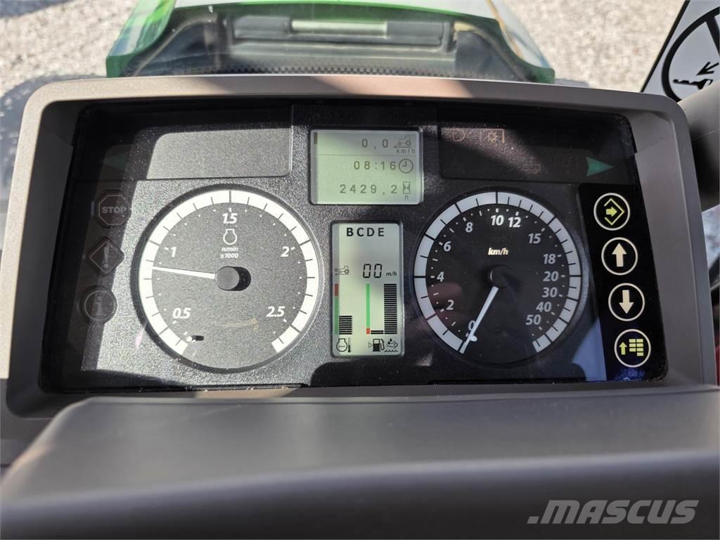 John Deere 6155M Tractors