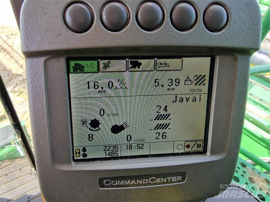 John Deere S690 Combine harvesters